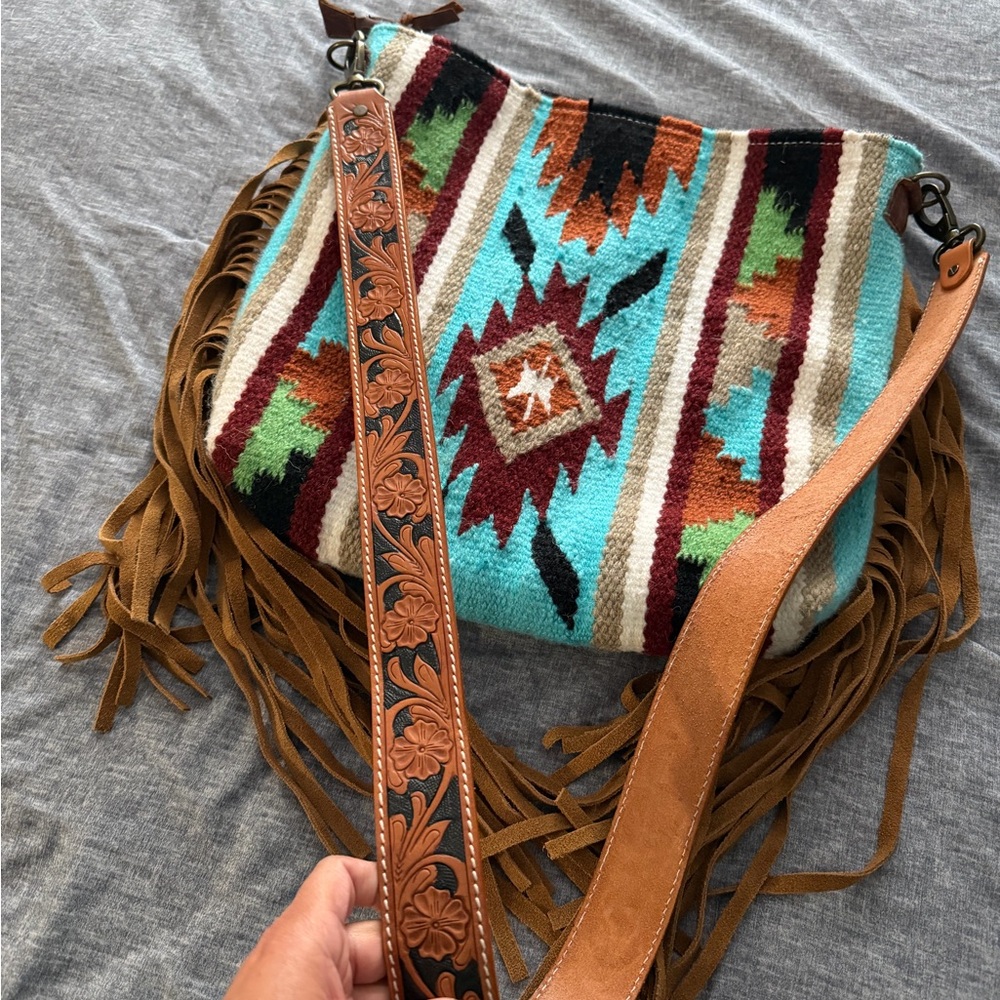 American Darling Southwest Fringe Crossbody Bag - Turquoise and Brown - Picture 3 of 8
